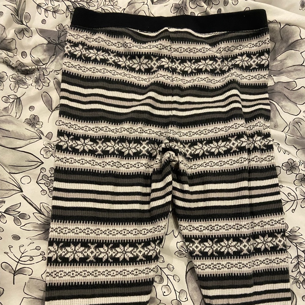 Black and white leggings